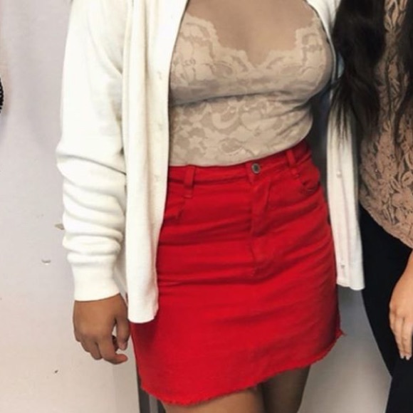 Brandy Melville red denim skirt - Picture 6 of 6